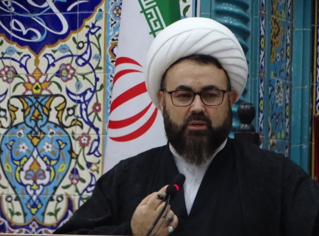 امامجمعه چهاربرج: حضرت زهرا (س) احیاگر حقیقت بود