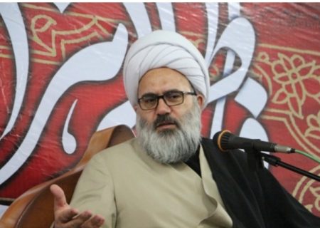 امام‌جمعه میاندوآب:  دشمن هرگز دست از دشمنی برنداشته است