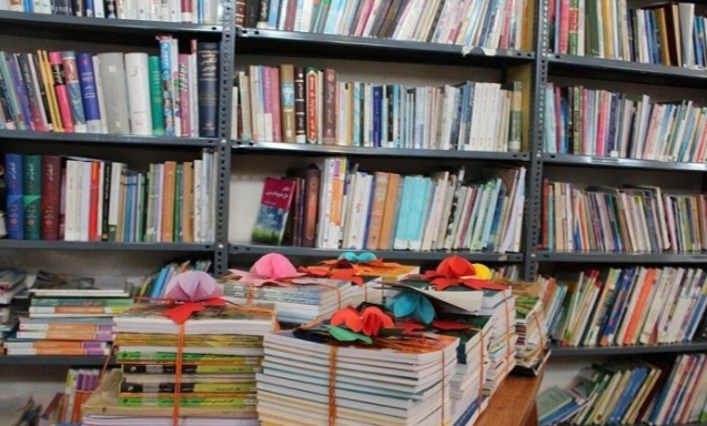 رئیس اداره کتابخانههای عمومی میاندوآب خبر داد: اهدای ۲ هزار کتاب به کتابخانههای میاندوآب