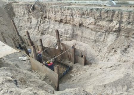 اجرای طرح شبکه فاضلاب در ساحل راست زرینه رود میاندوآب